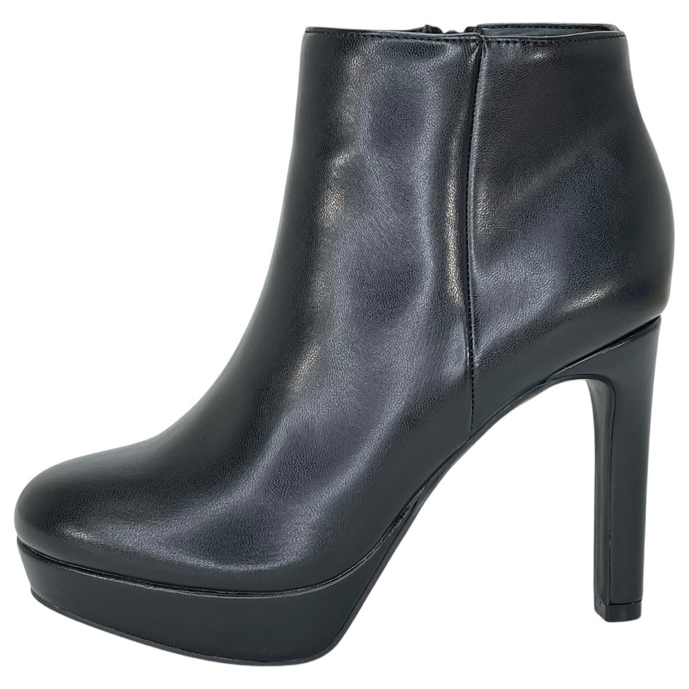 BCBGeneration Jeanne Black Faux Leather Heeled Womens Booties Size 5M - Picture 4 of 12